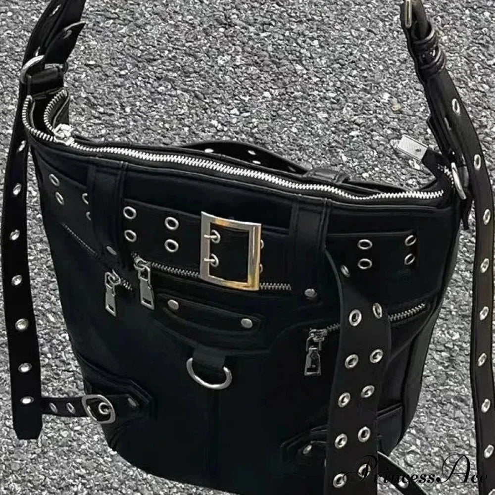 Gothic Rivets Big Volume Dark Metal Cool Motobiker Harajuku Chic Messenger Bag Black