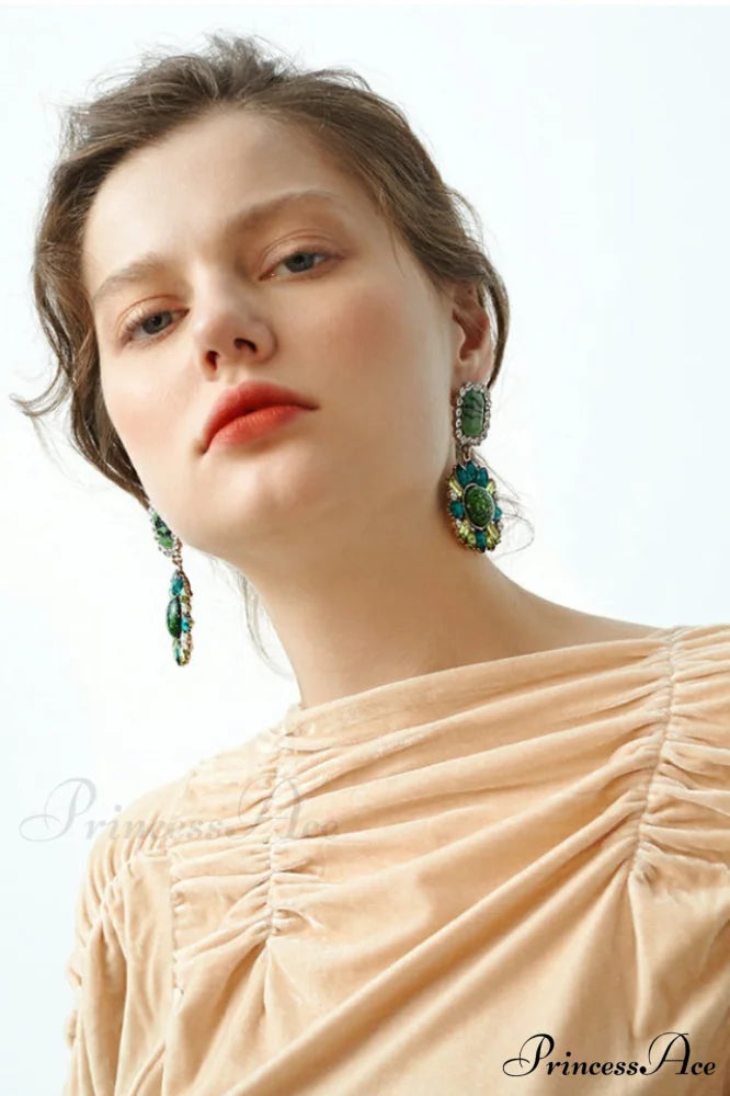 Green Dimond Stylish Dangle Earrings Picture