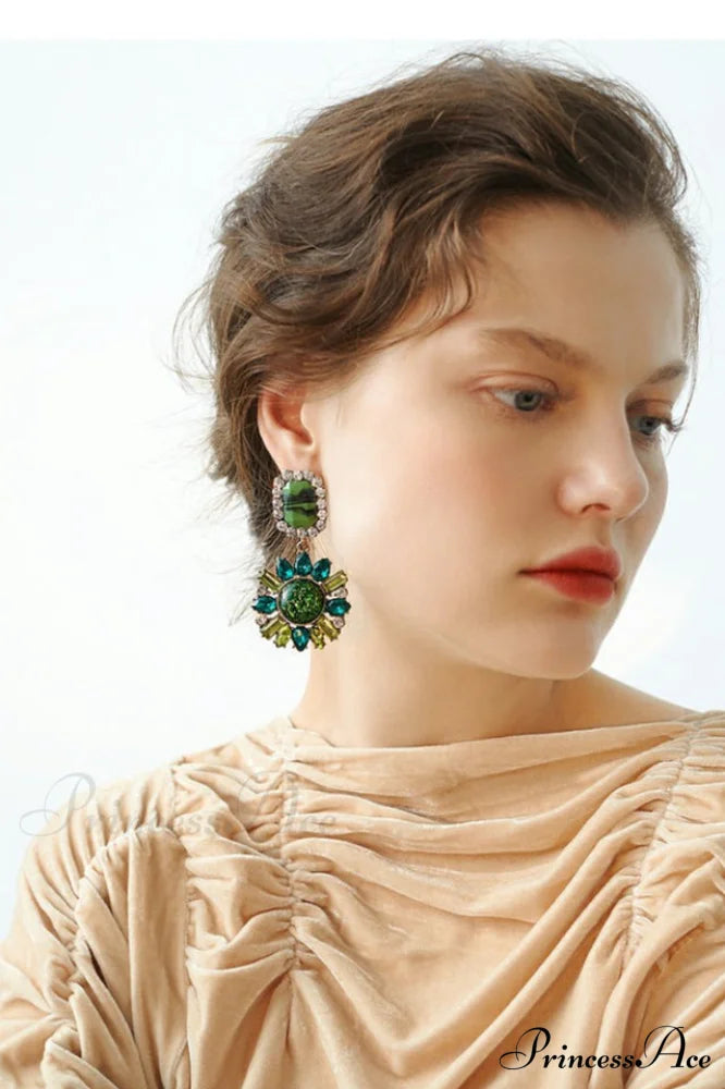 Green Dimond Stylish Dangle Earrings Picture