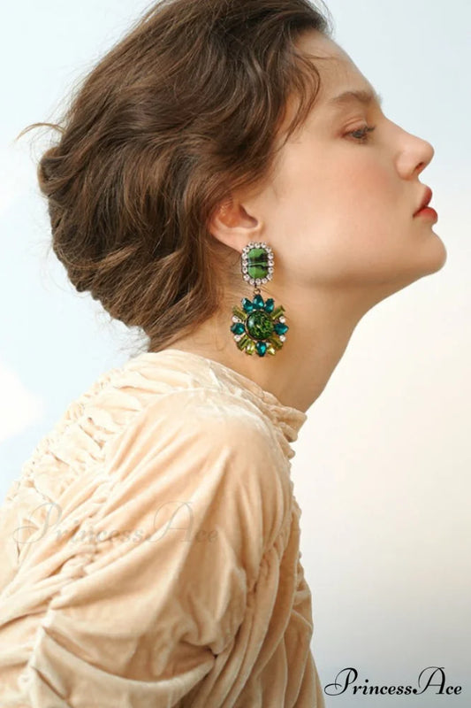 Green Dimond Stylish Dangle Earrings Picture