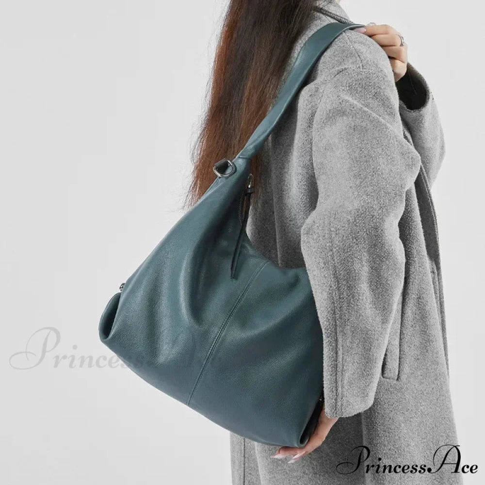 High-end Authentic Leather Spacious Hobo Shoulder Bag Blue shoulder-250126