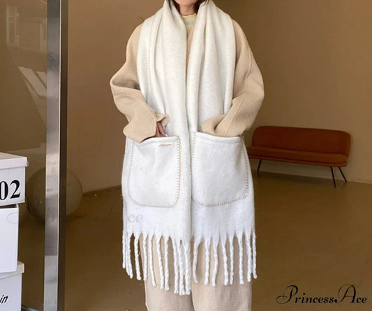 High-end Cashmere Monochrome Pocket Scarf scarf-241228