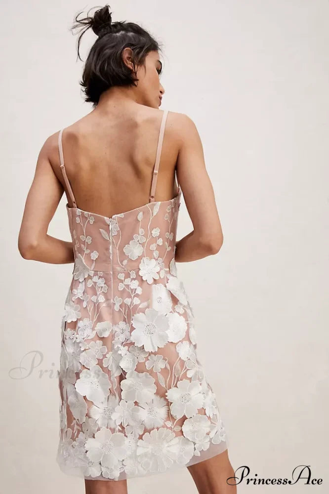 Hilma Structured Stylish Floral Mini Dress