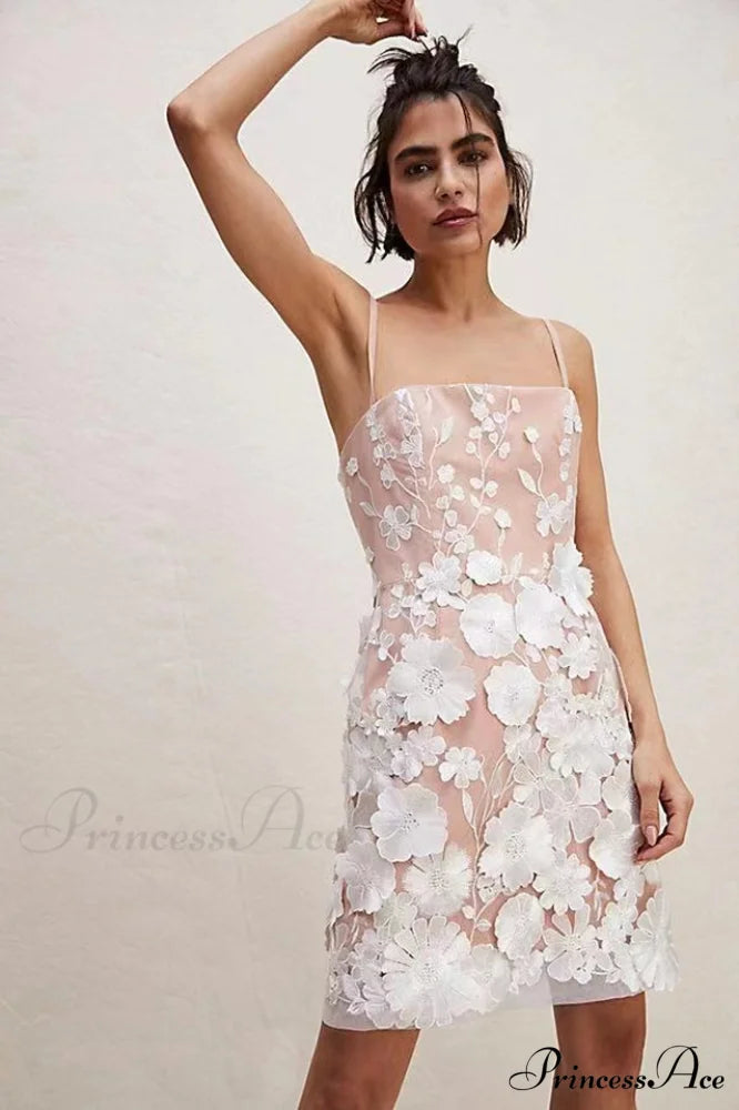 Hilma Structured Stylish Floral Mini Dress