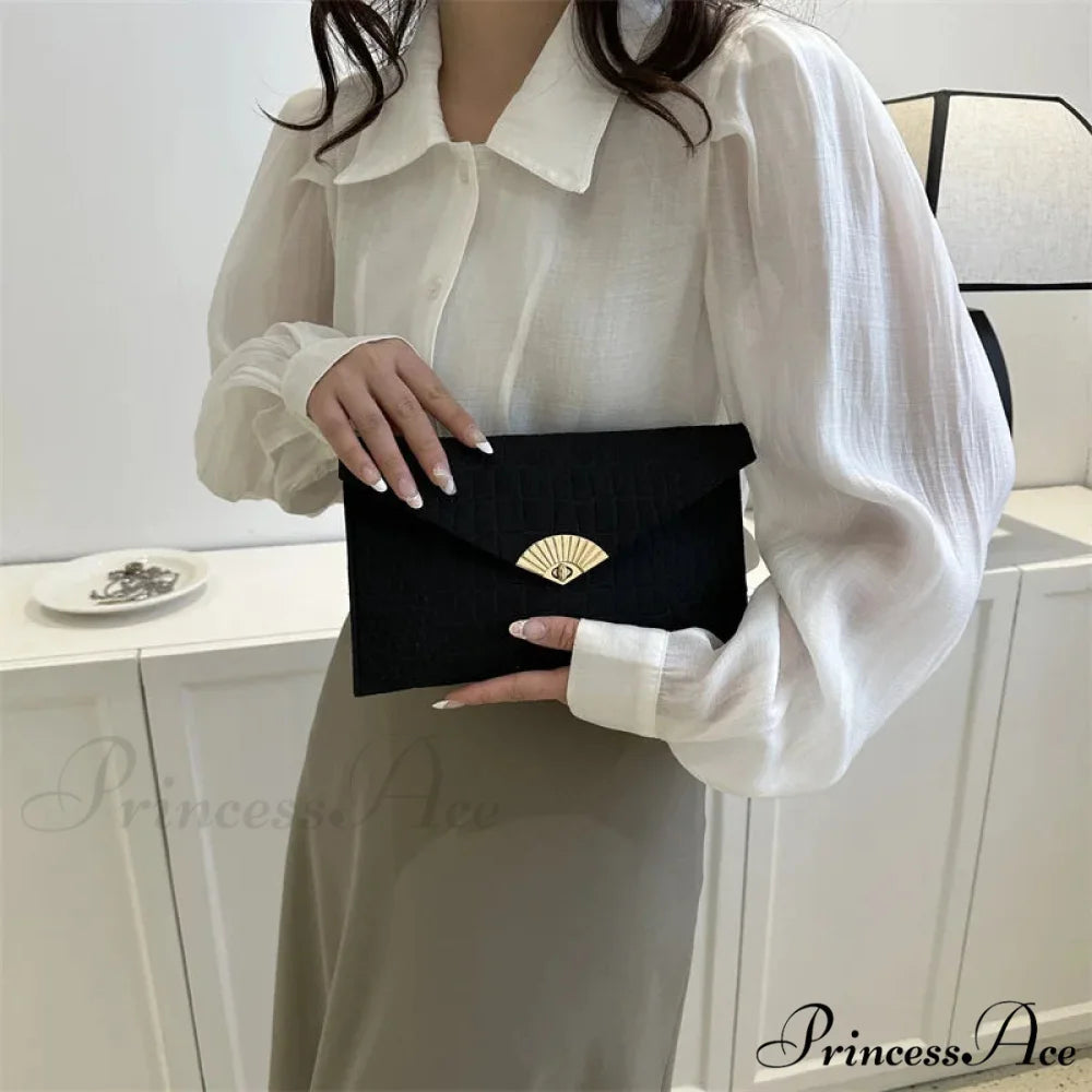 Informal Basic Felt Envelope Clutch Wristlet wristlet-250126