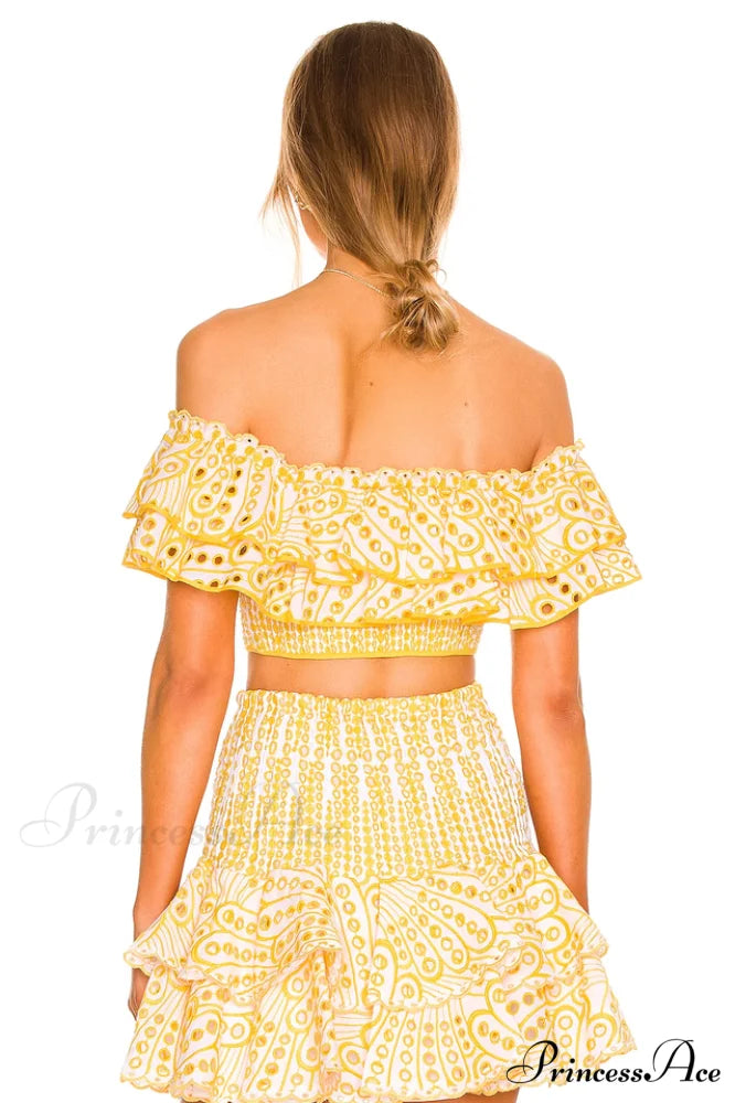 Jessica Bara Stylish Vanessa Ruffle Set