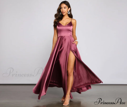 Juliet Formal High Charming Slit Dress 2 BERRY / 1