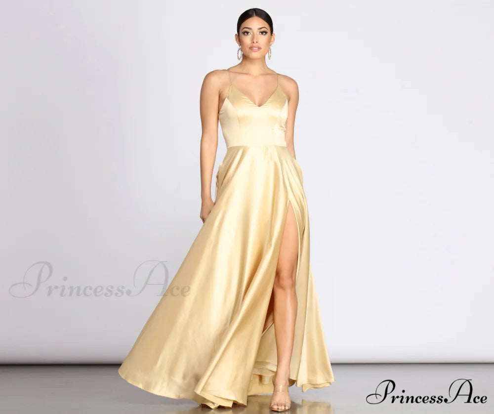 Juliet Formal Stylish High Slit Dress