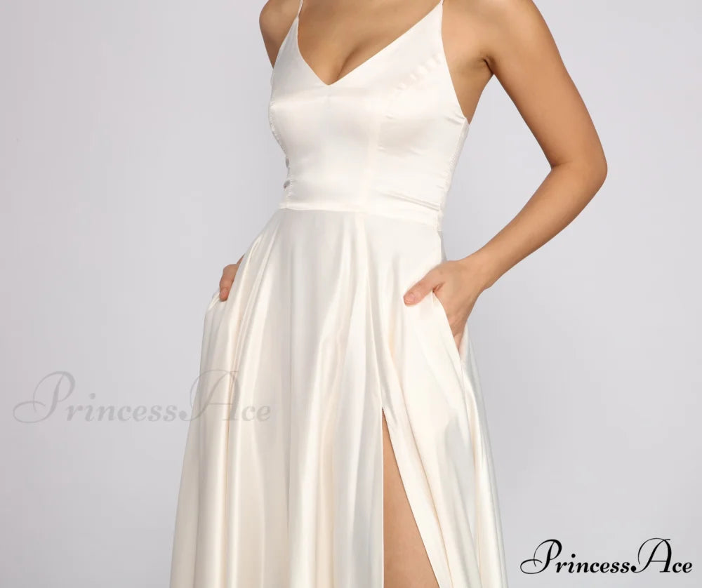Juliet Formal Stylish High Slit Dress