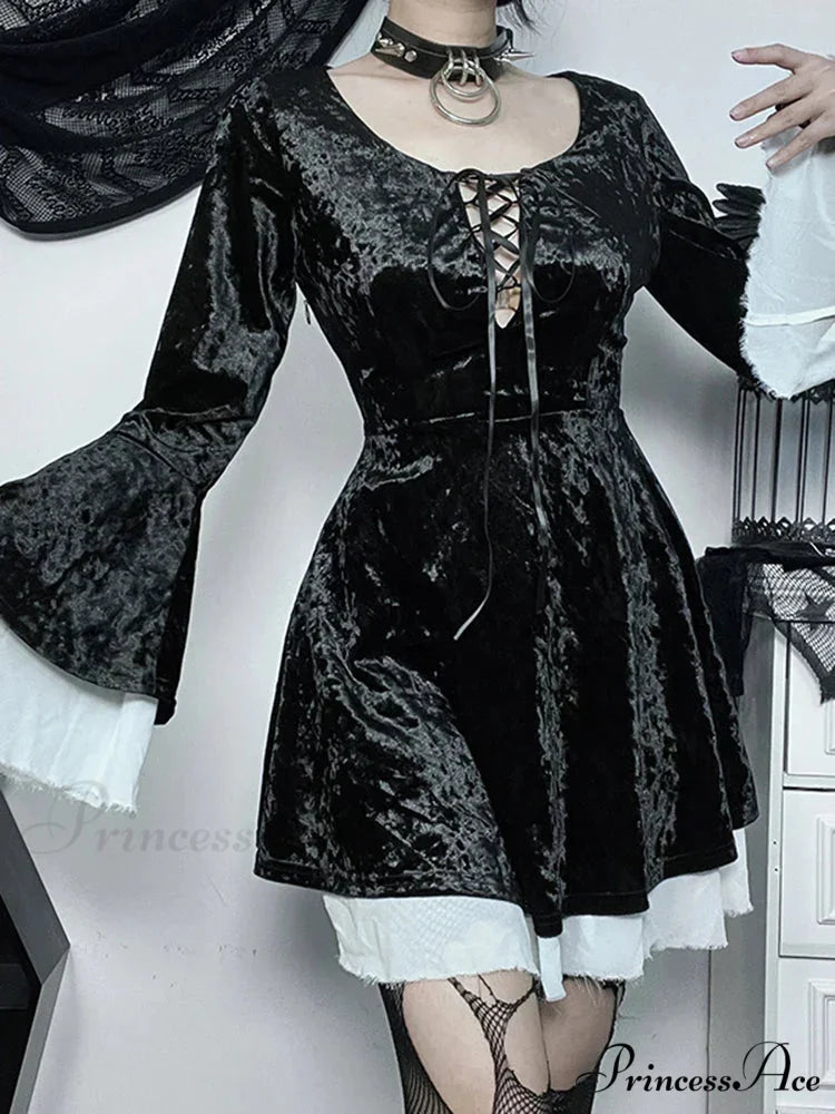 Lace Up Velvet Queen Renaissance Medieval Witch Vintage Cosplay Party Costume Dress