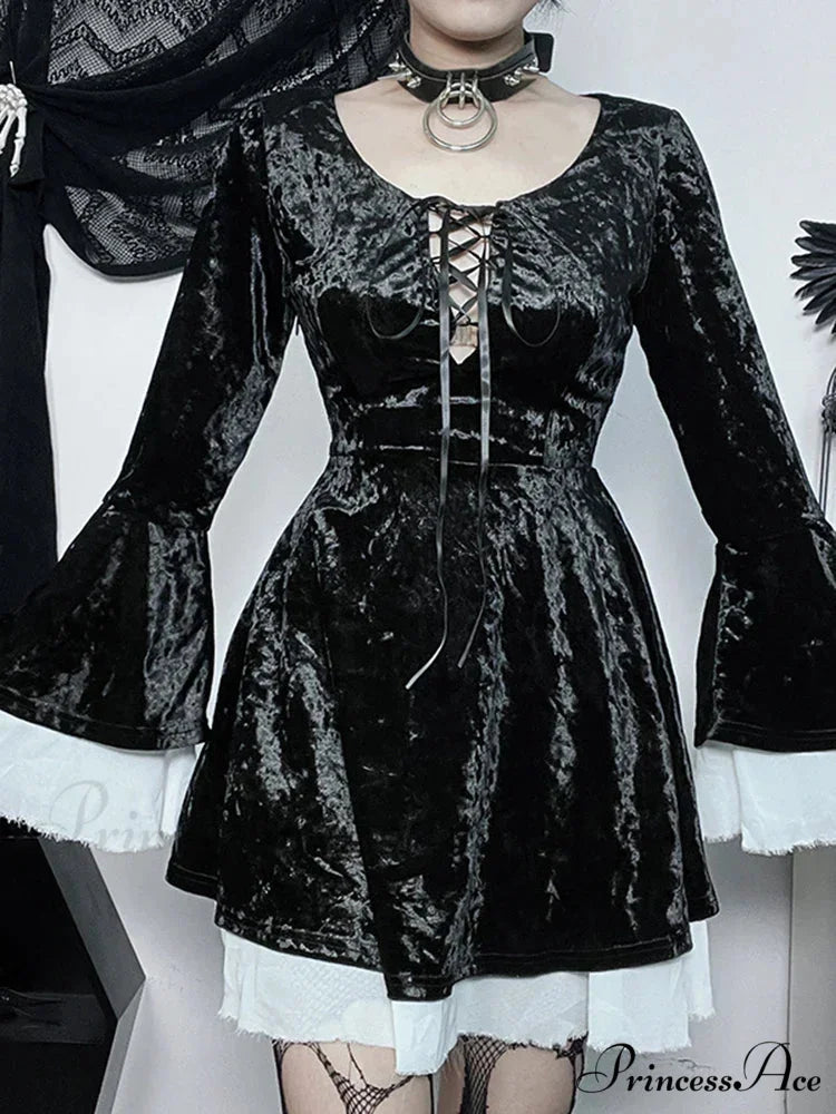 Lace Up Velvet Queen Renaissance Medieval Witch Vintage Cosplay Party Costume Dress