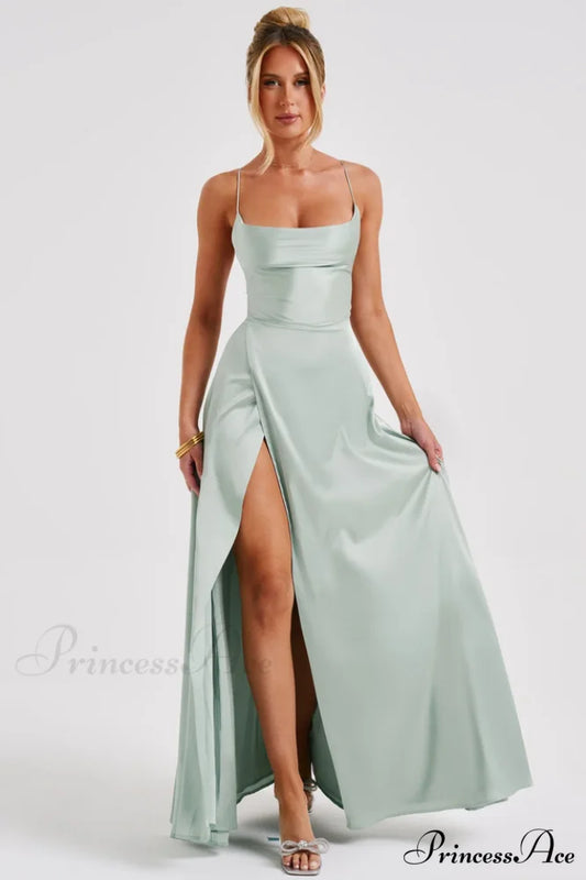 Ladivine Elegant CJ527-Scoop Gown