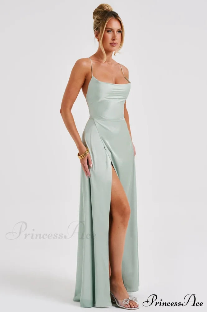Ladivine Elegant CJ527-Scoop Gown