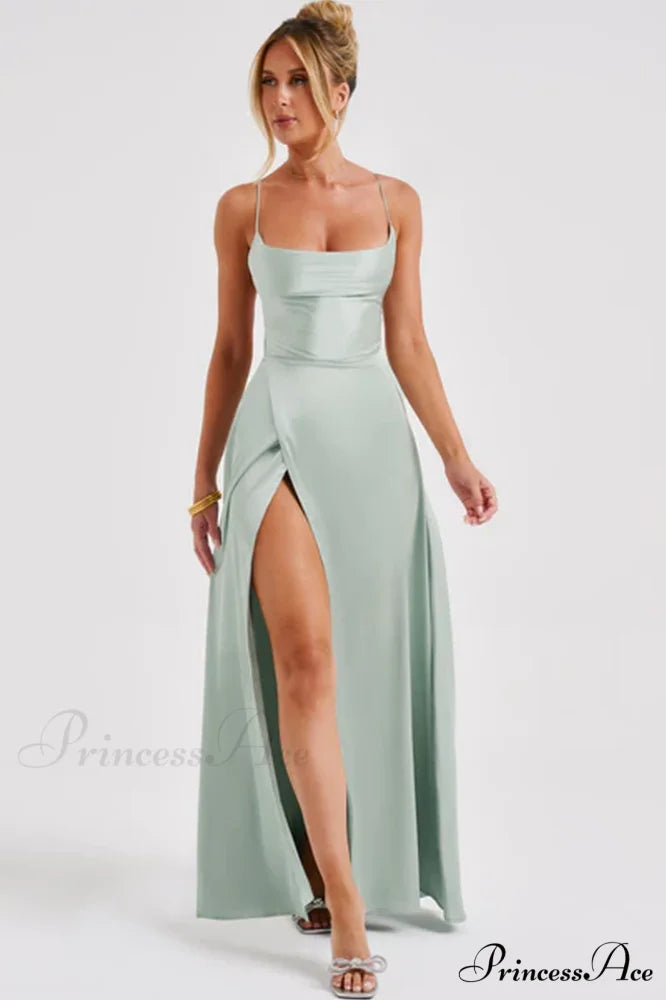 Ladivine Elegant CJ527-Scoop Gown