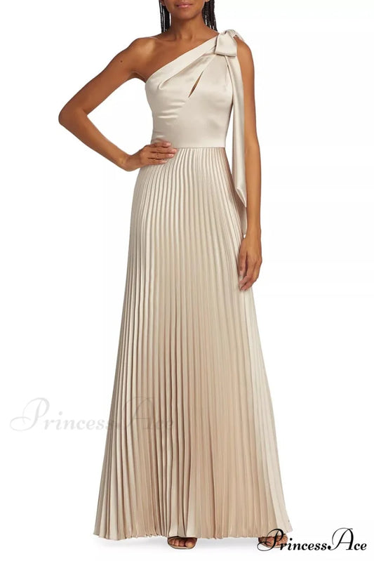 Lovely Evenings One-Shoulder Trendy Pleated Maxi Dress