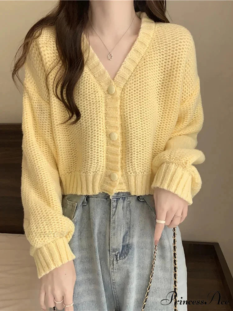 Low-cut Buttoned Knitted Cardigan cardigans-241228