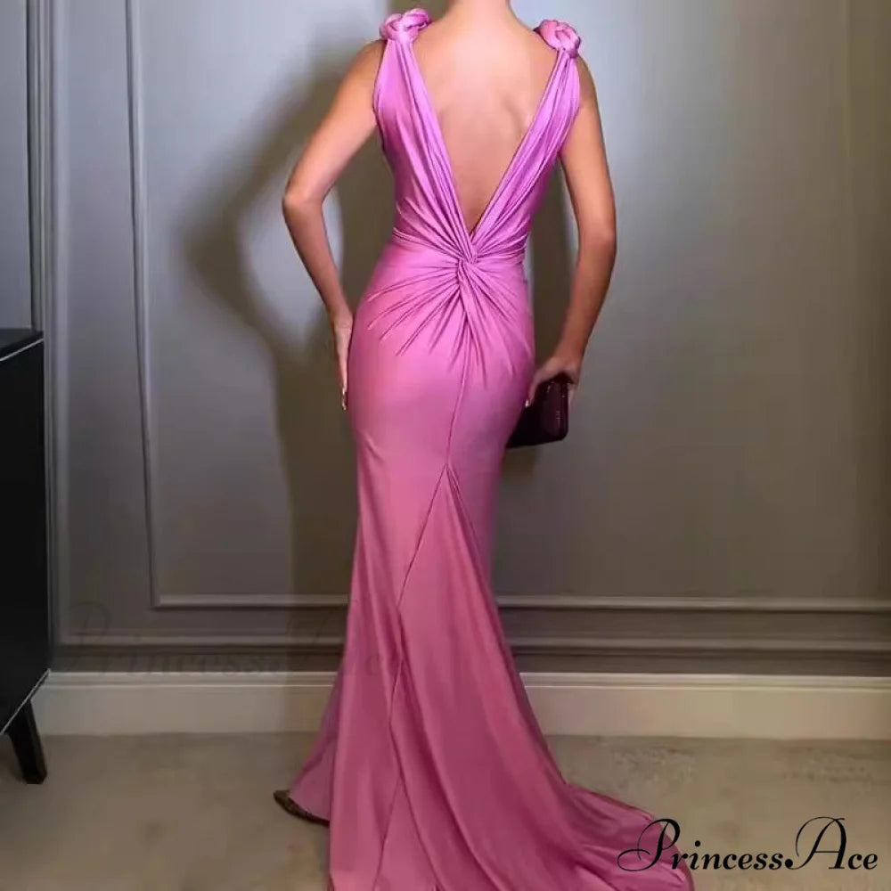 Low-cut Sleeveless Open-back Monochrome Prom Dress promdress-250223