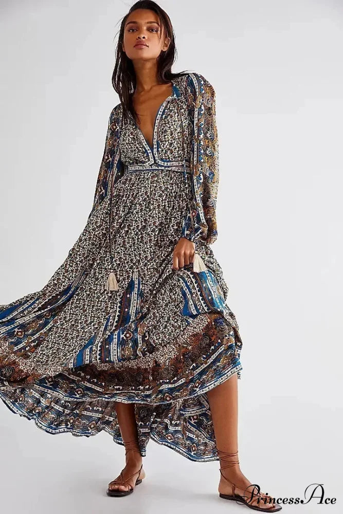 Monochromatic Hue V-neck Flounce Sleeve Summer Boho Dress bohodress-250126