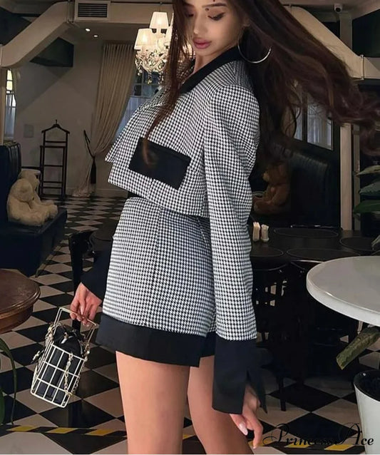 Monochrome Patchwork Crop Shorts Workplace Two Piece Set officetwopieceset-250223