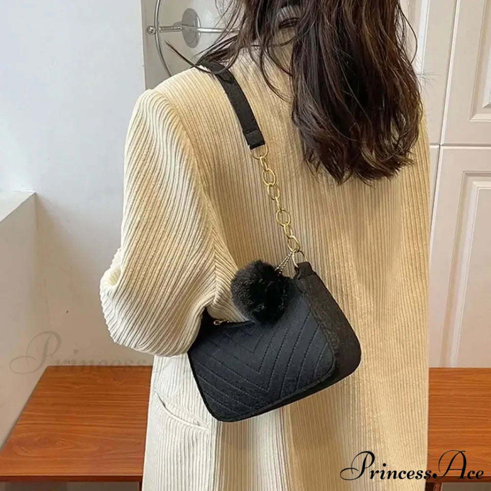 Monochrome Small Underarm Shoulder Bag shoulder-250126