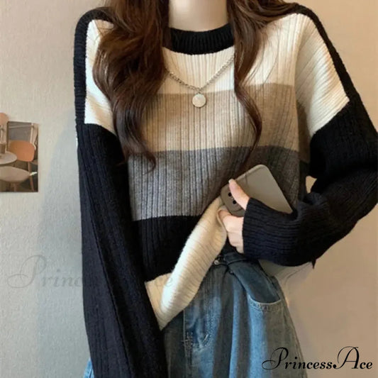 Multi-Hued Patchwork Relaxed Fit Slimming Sweater Black / S swraters-241228