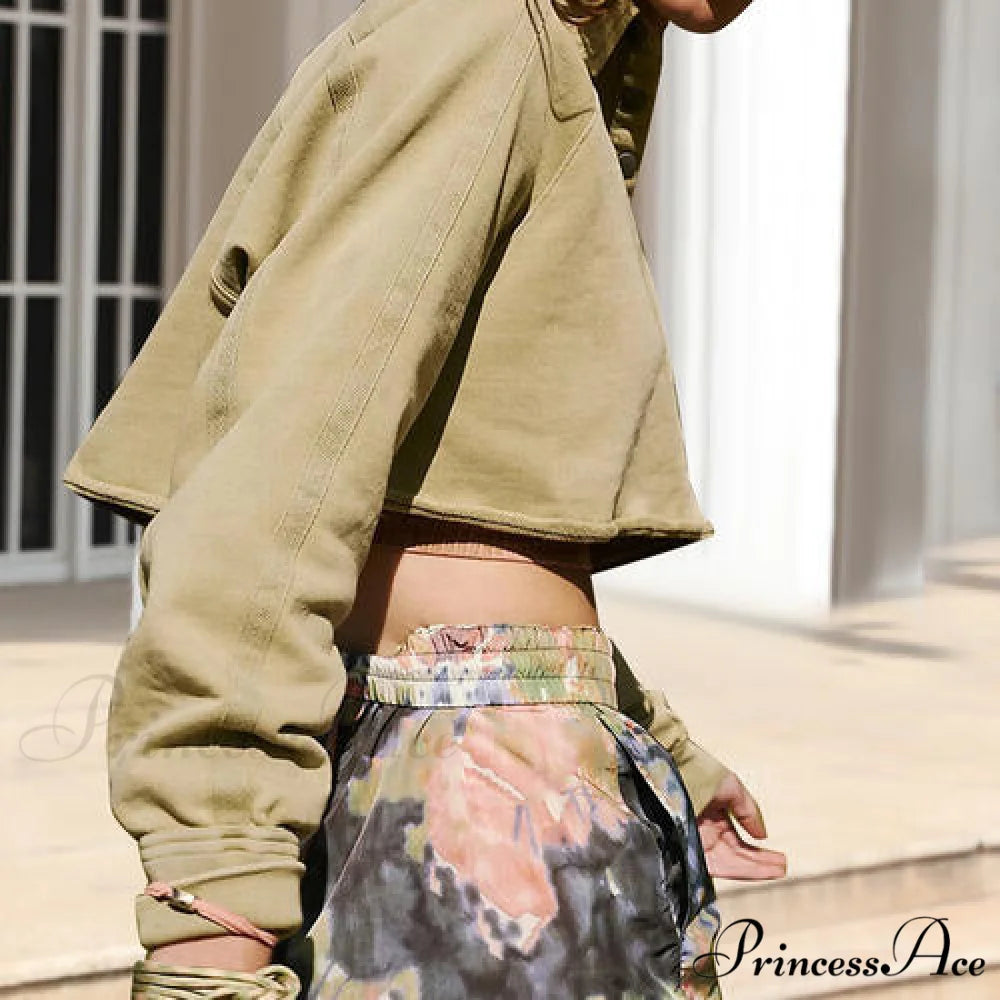 Neck Collared Long Arm Sweatshirt