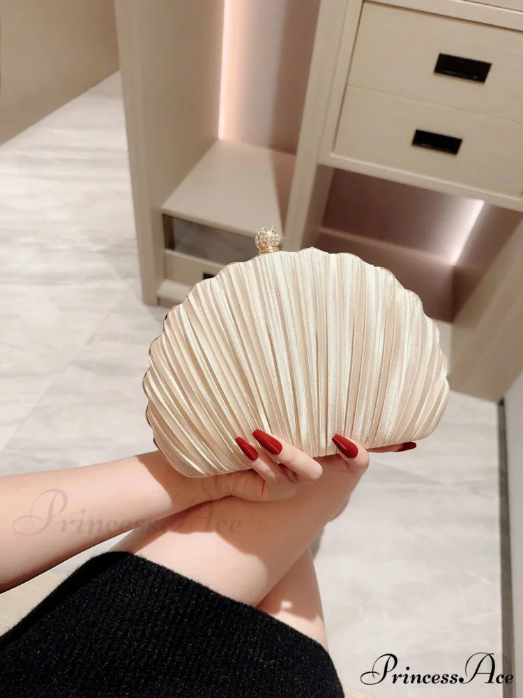 New Shell Evening Bag Diamond Pattern Clutch Bag Beige / (20cm clutchbag-250126