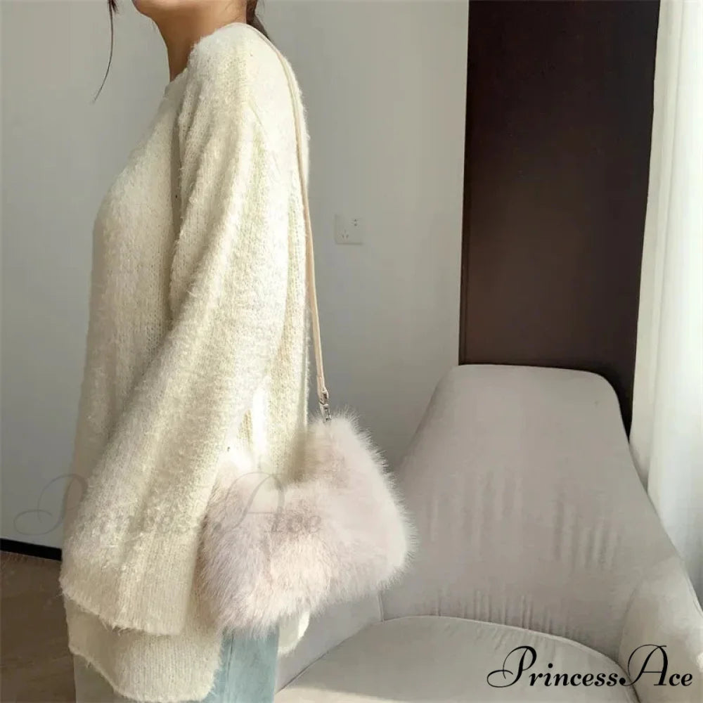 Opulent Faux Fur Plush Evening Clutch Crossbody Handbag handbag-250126