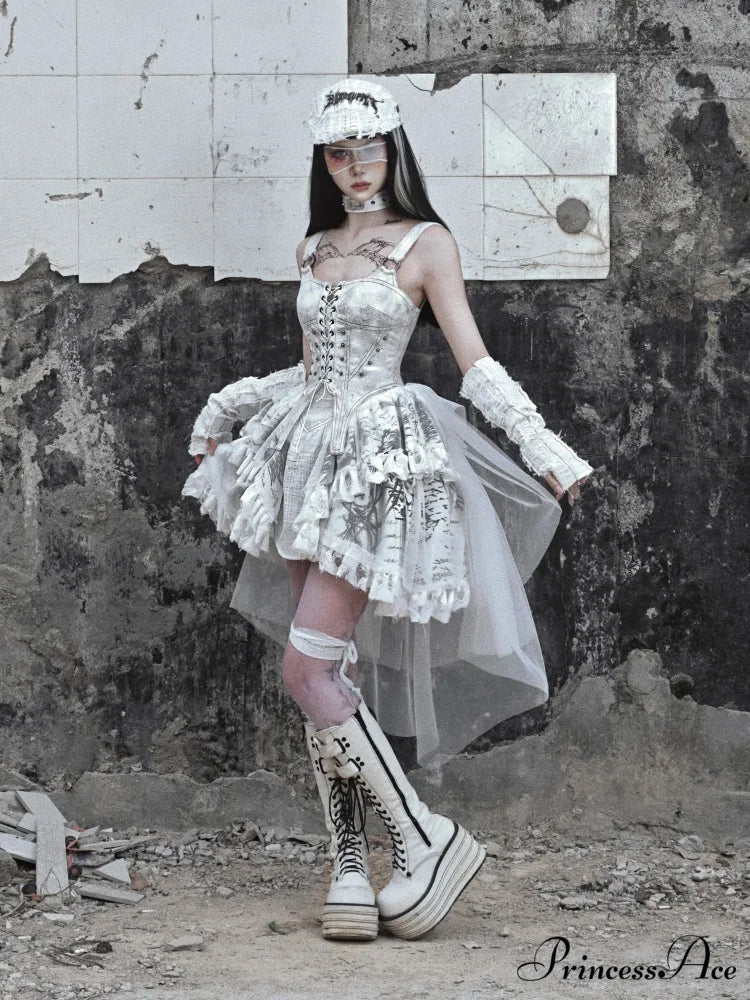 Original Madhouse Vintage Punk Niche Trailing Print Dress Gothic Light Lolita Suspender Dress