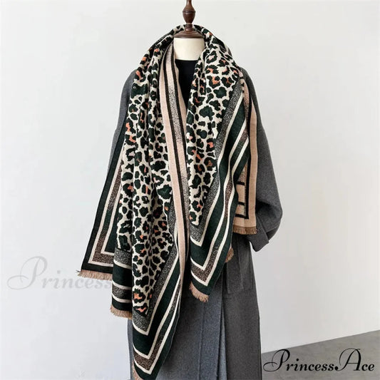Pattern Cashmere Winter Scarf black-01 scarf-241228