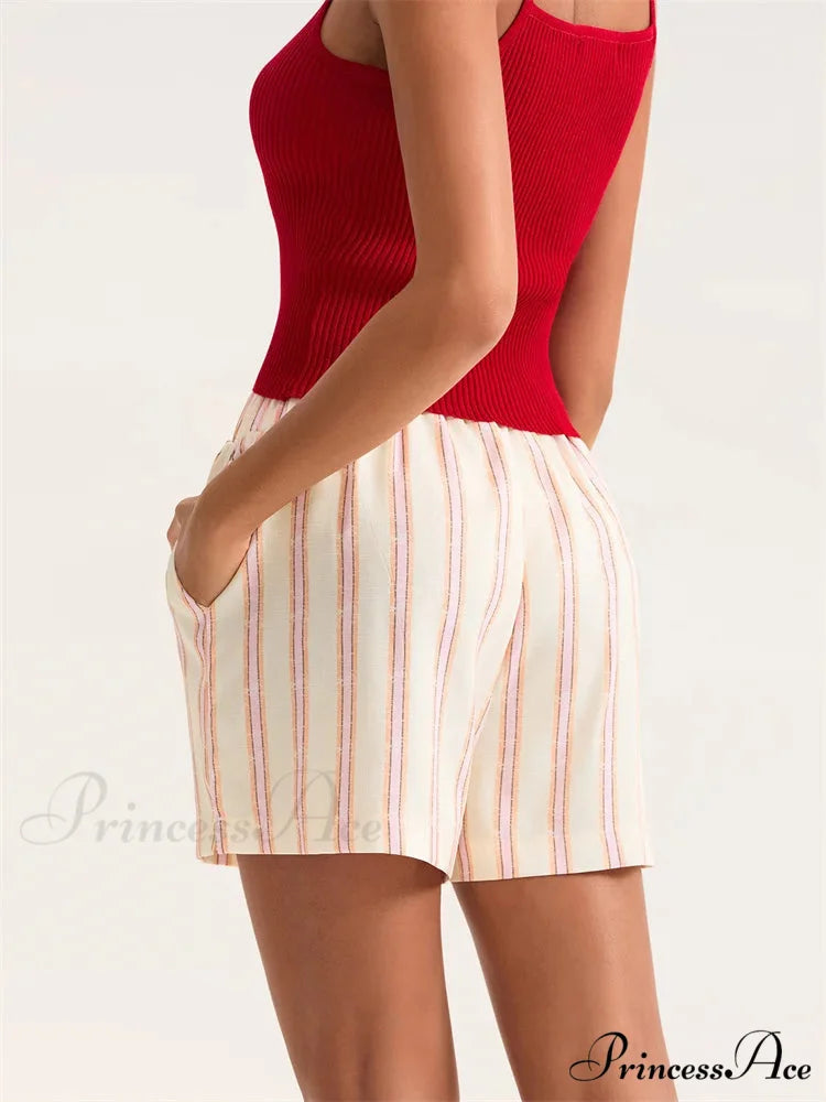 Patterned Broad Leg Pocket Short short-250223