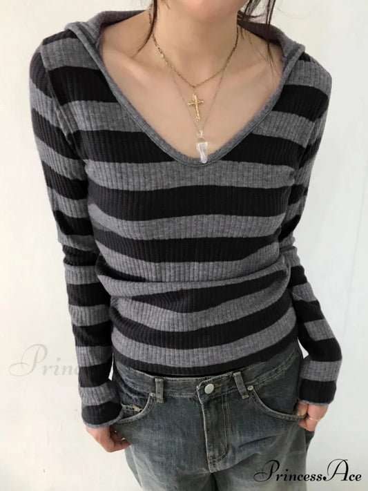 Patterned Hooded Simple Slim V-Neck Long Sleeve Knitted Top Black / S knittop-250126