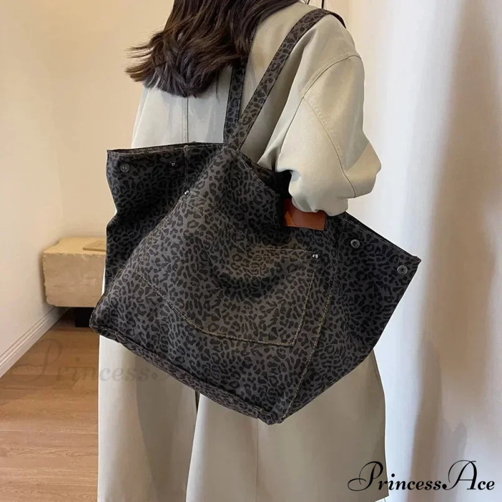 Patterned Ribbed Fabric Crossbody Shoulder Bag Black shoulder-250126