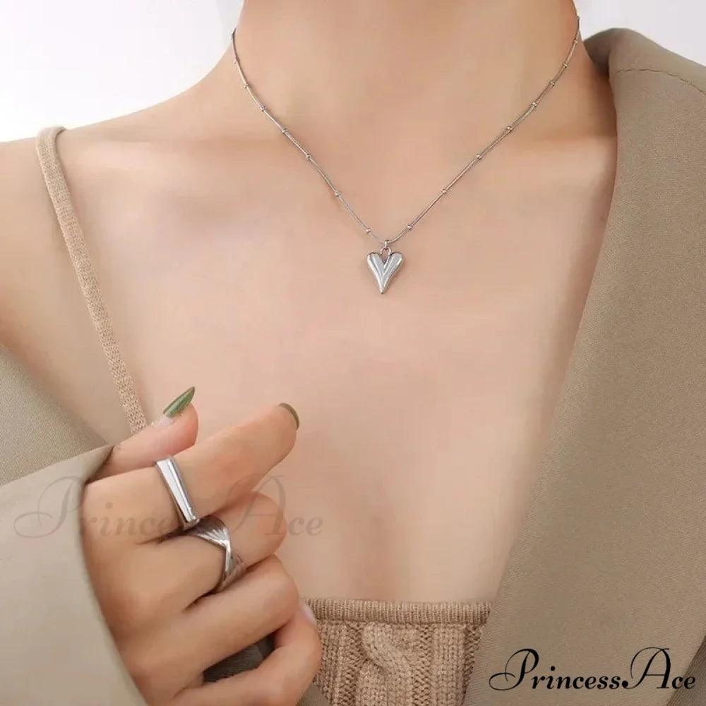 Pendant Choker Necklace
