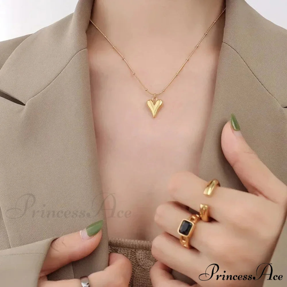 Pendant Choker Necklace