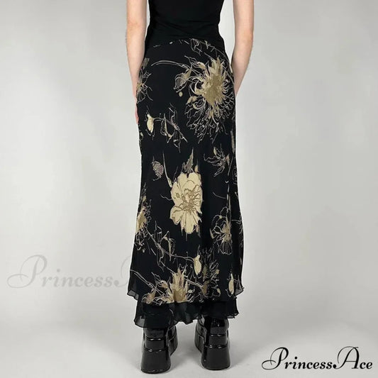 Retro Flower Pattern Low Cut Slim-Fit Urban Skirt Black / S skirt-250126