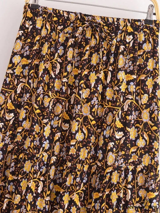 Retro Free-Spirited Women Flowered Printed Stretchy Seaside Bohemian Pleated Skirt skirt-250126