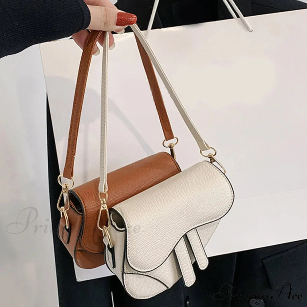 Saddle Courier Leather Crossbody Shoulder Purse handbag-250126