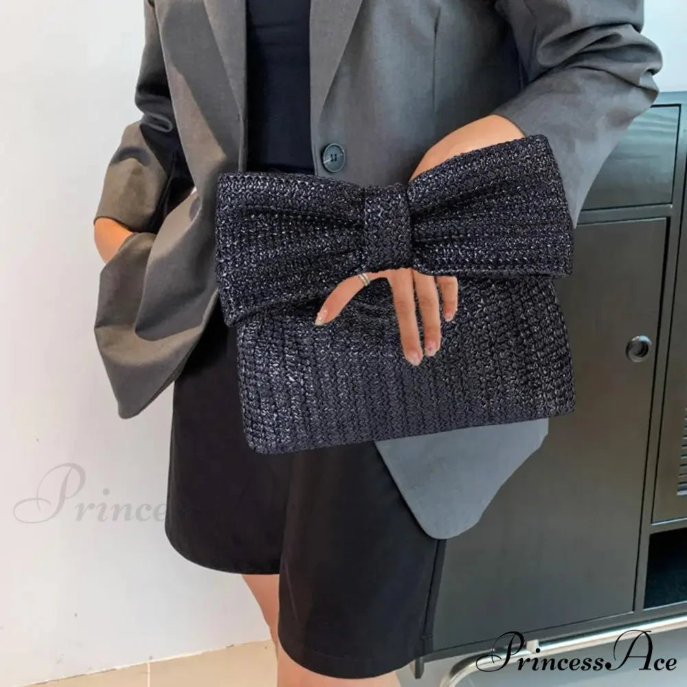 Seaside Arc Form Straw Clutch Wristlet Black wristlet-250126