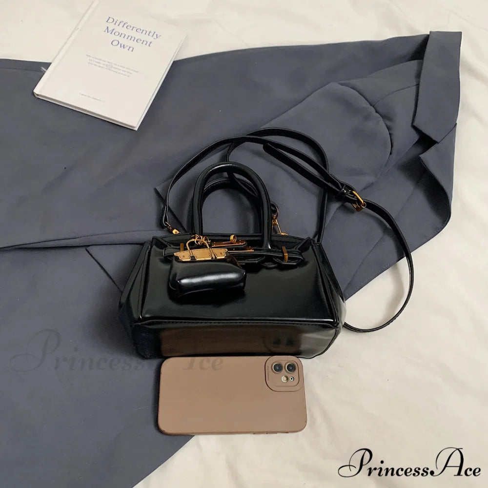 Simple High-Quality Women’s Fashion Handbag handbag-250126