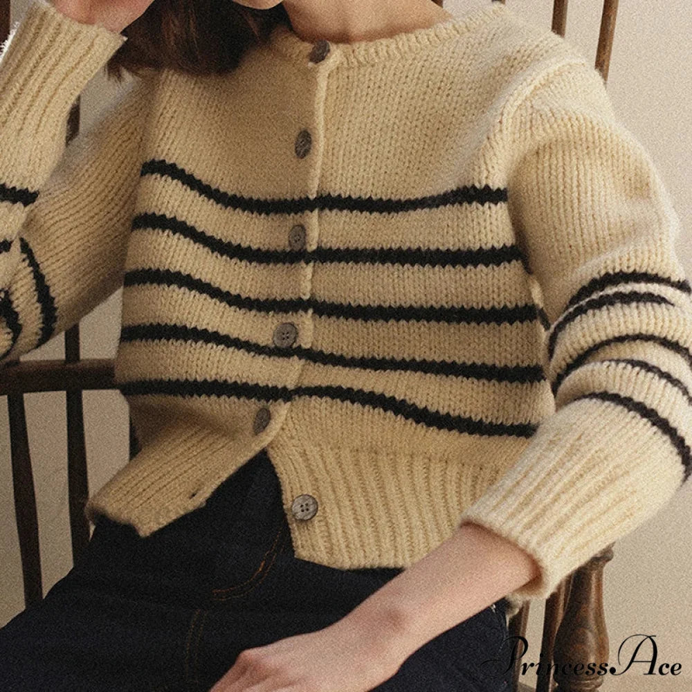 Single-breasted Banded Knitted Cardigan cardigans-241228