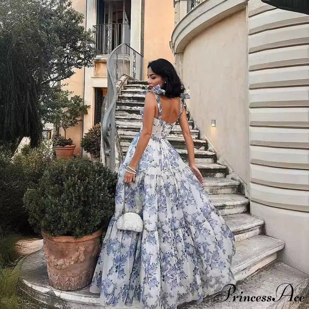 Sleeveless Seductive Plunging V-neck Prom Gown promdress-250223