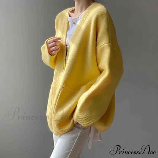 Sluggish Breeze Gold Solo-Buttoned Knitted Cardigan cardiagn-250126