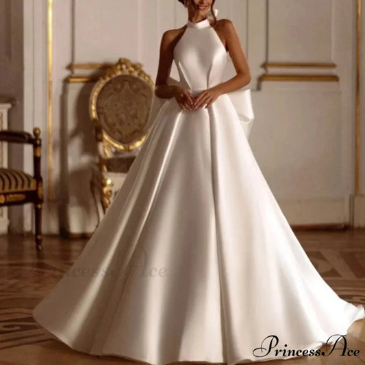 Smooth Opening Halter Neck Wedding Gown lvory white / 2 weddingdress-250223
