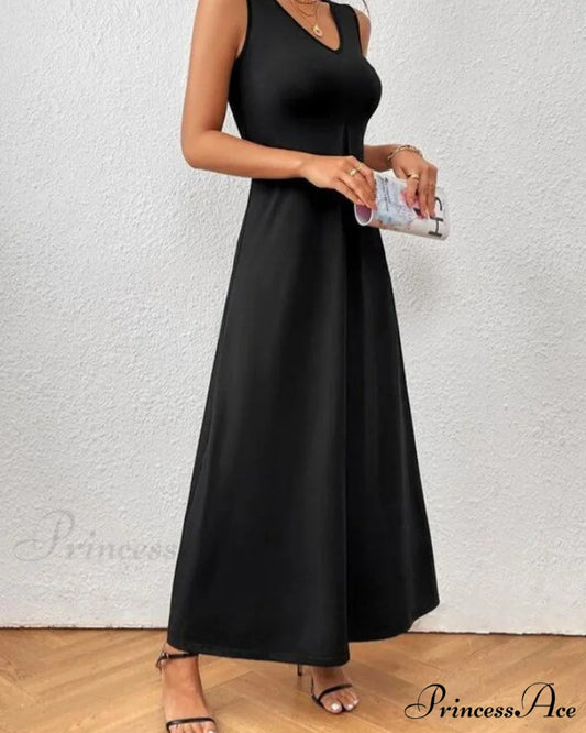 Solid color V-neck maxi dress