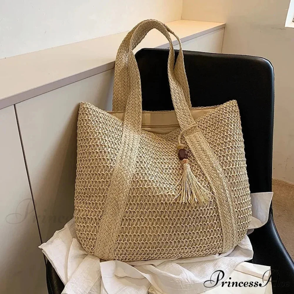 Spacious Capacity Fringe Straw Shoulder Bag shoulder-250126