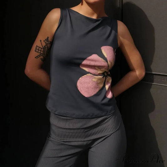 Stylish 2000s Floral Pattern Crewneck Sleeveless Graphic Crop croptop-250126