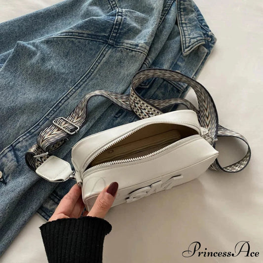 Stylish Cheetah Pattern Characters Crossbody Bag Single Zipper White crossbody-250126