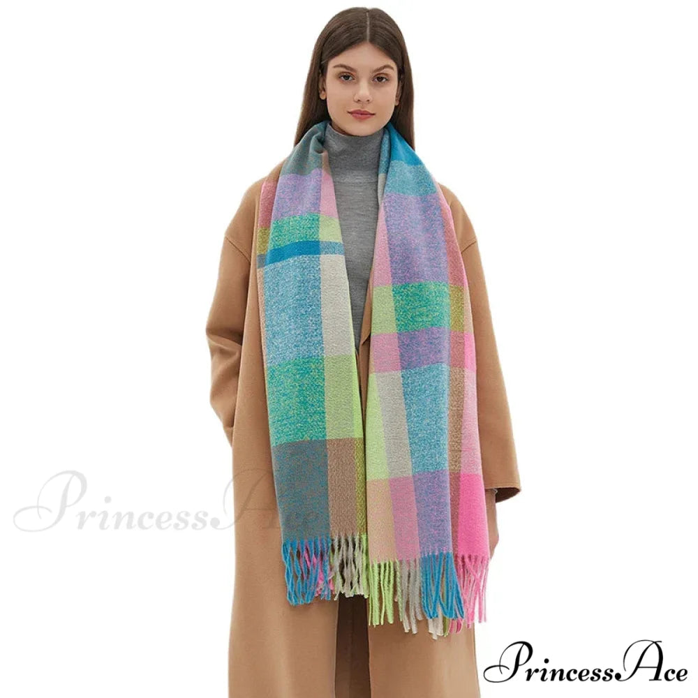 Stylish Cozy Knitted Cashmere Checkered Scarf scarf-241228