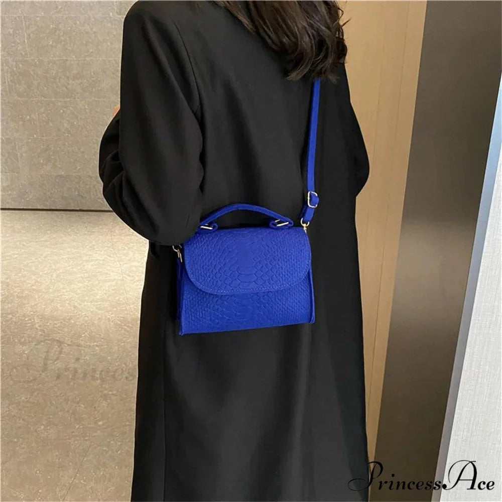 Stylish Felt Alligator Textured Crossbody Purse handbag-250126